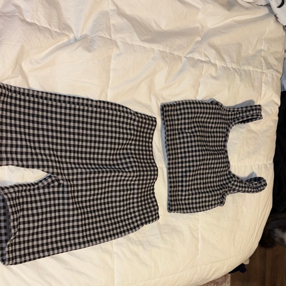 No Boundaries Black and White Checkered Set